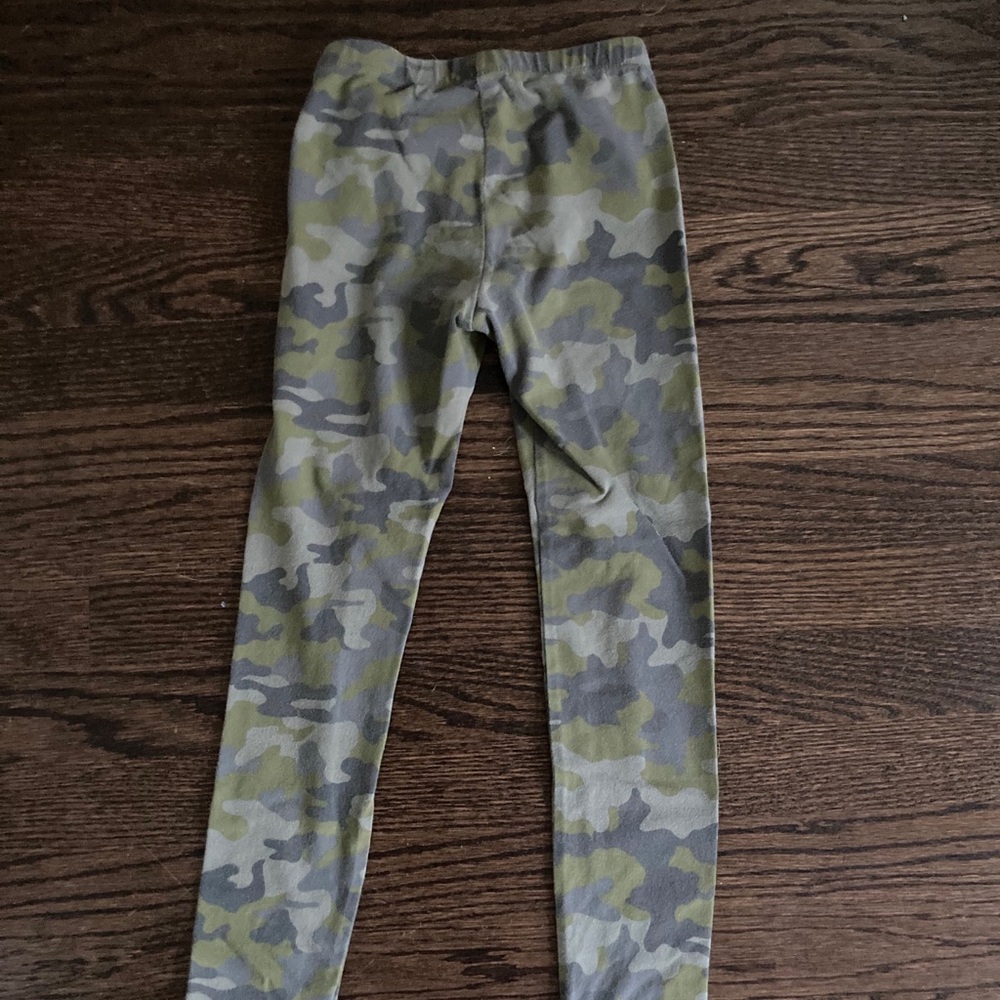 Camo leggings